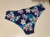 Blue Barbados szivacsos, virágos bugyis bikini