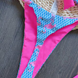 Flamingós, tangás bikini