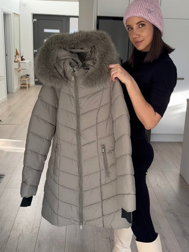 Karcsúsított középhosszú meleg, könnyű női pasztell khaki télikabát