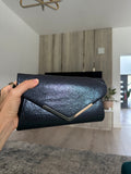 Keményfalú elegáns női kistáska, clutch - éjkék