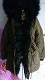 PRÉMIUM Hatalmas kapucnis khaki parka kabát fekete prémmel