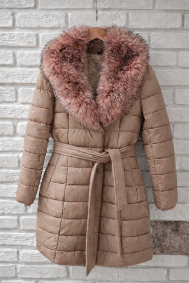 Ökobőr Vízlepergető Középhosszú Taupe Csinos Télikabát Prémes Kapucnival