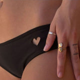 Heart Cut Out fekete szív kivágású barnulós brazil bikini alsó - MintyDust
